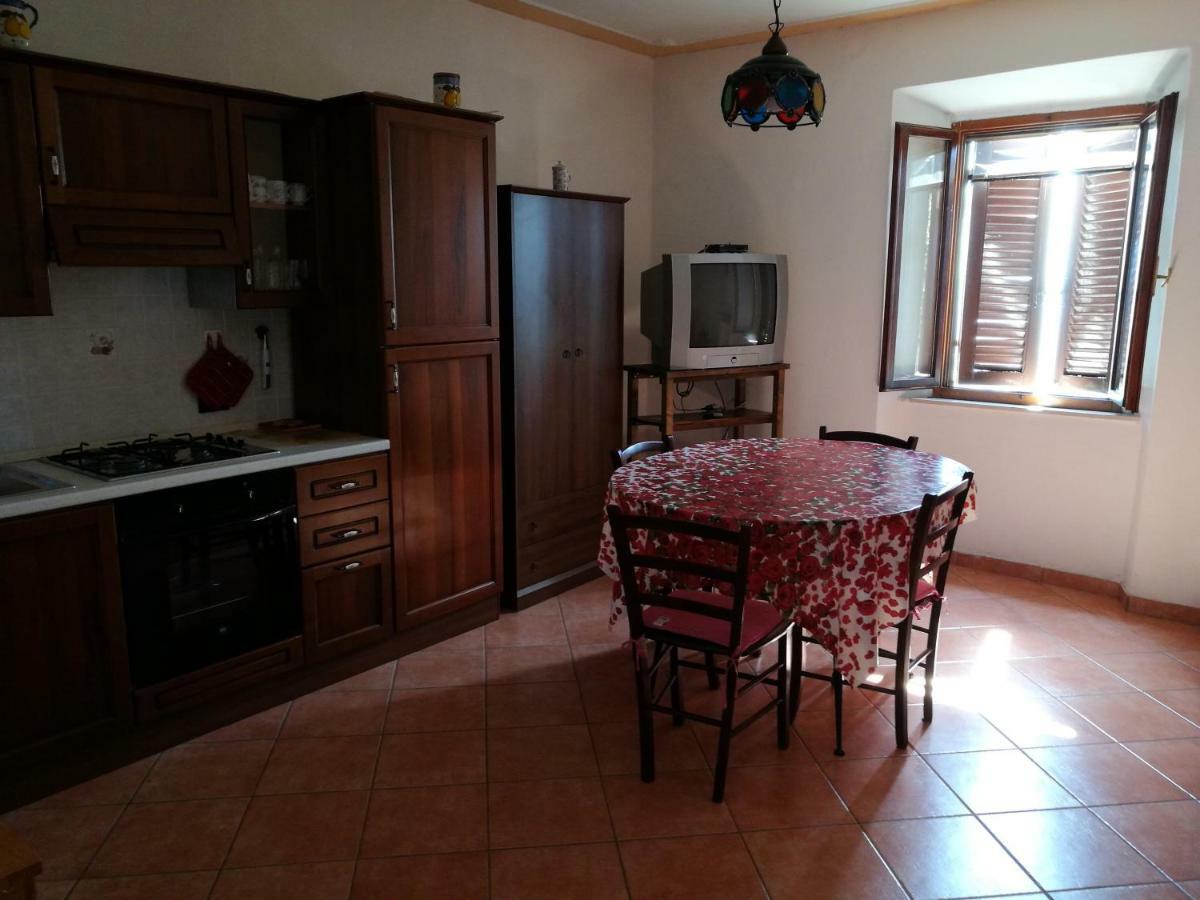 I Castagnini Lejlighed Montecatini Val di Cecina Eksteriør billede
